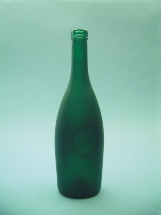 Sugar glass cognac bottle green. Height x diameter: 30 cm x ø 8 cm.