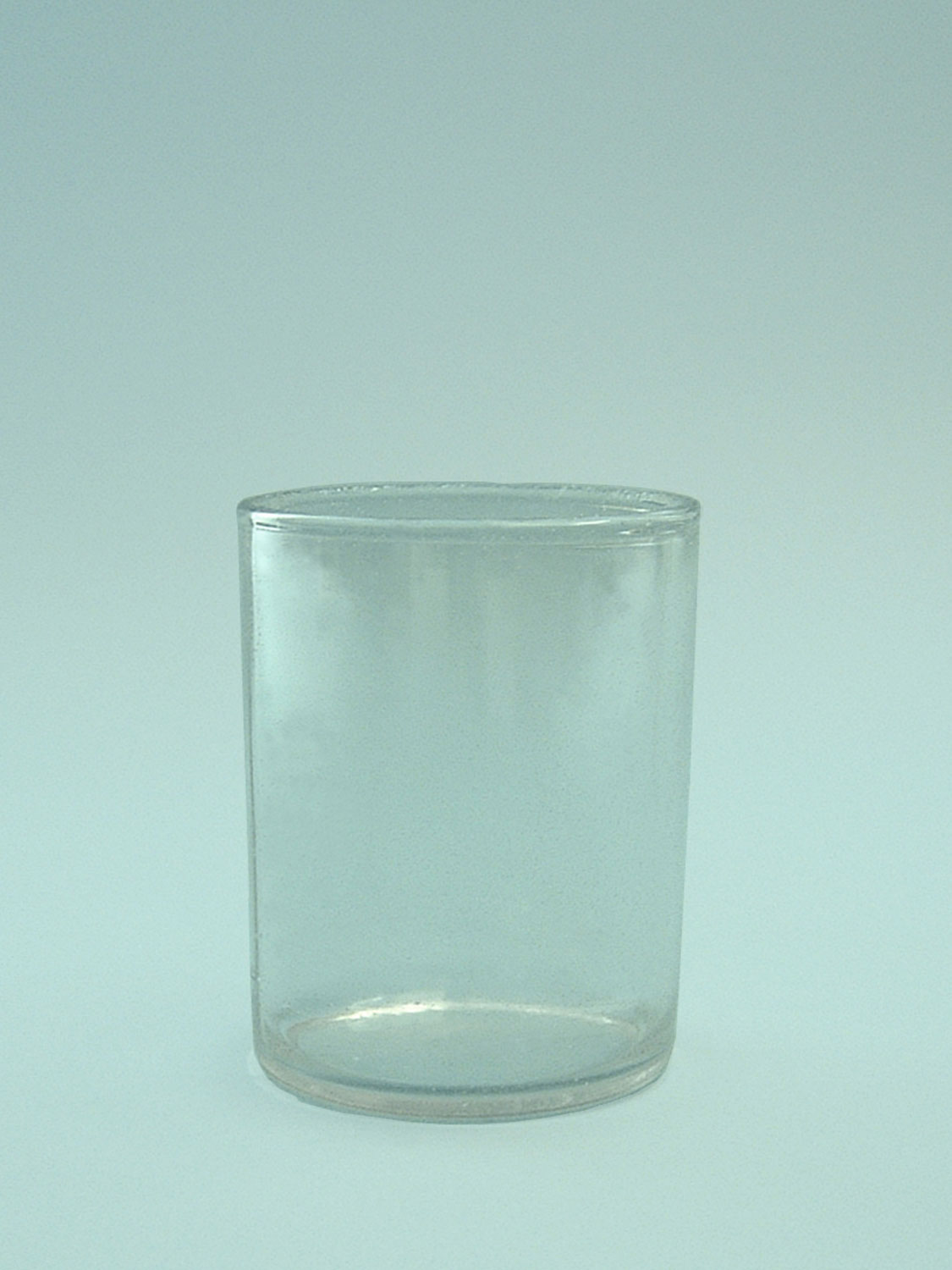 Sugar glass water glass. 9 centimeters high and 7.3 cm in diameter.