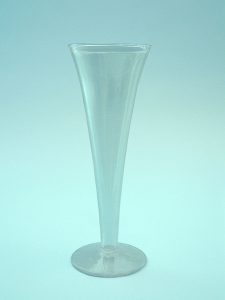 Breakaway sugar glass sekt glass or champagne glass 20 x 7 cm.
