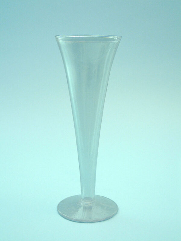 Suikerglazen Sektfluitje of cham[pagnefluitje 20 x 7 cm.