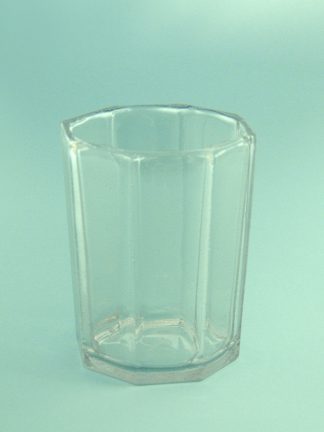 .Veiligheidsglas -suikerglas- Whiskyglas 8-hoekig 9,5 x 8 cm.