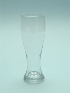 Stunt glass for film. Sugar glass Wheat beer glass 0.5L. Height x width 23 x 8.1 cm.