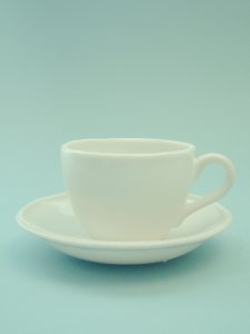 Schoteltje gemaakt van suikerglas, afmeting: 2,5 cm ø 14,5 cm. (Model-1)