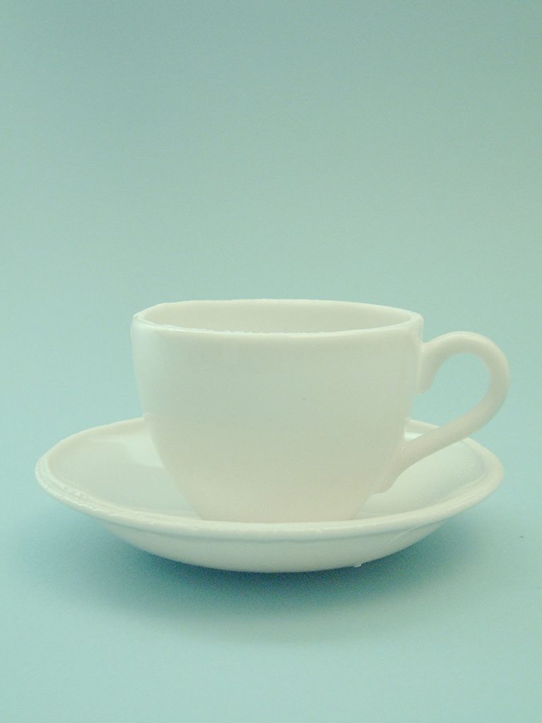 Saucer made of sugar glass, size: 2.5 cm ø 14.5 cm. (Model-1)