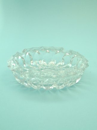 Sugar glass ashtray. 3.8 X 14 centimeters