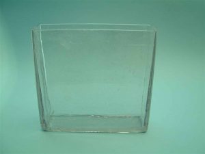 Laboratory sugar glass container. Clear sugar glass. Glass container, H 26 cm x L 25 cm x W 7 cm.