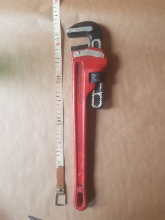 Latex pipe wrench for Film, TV or video. 45 Cm. long